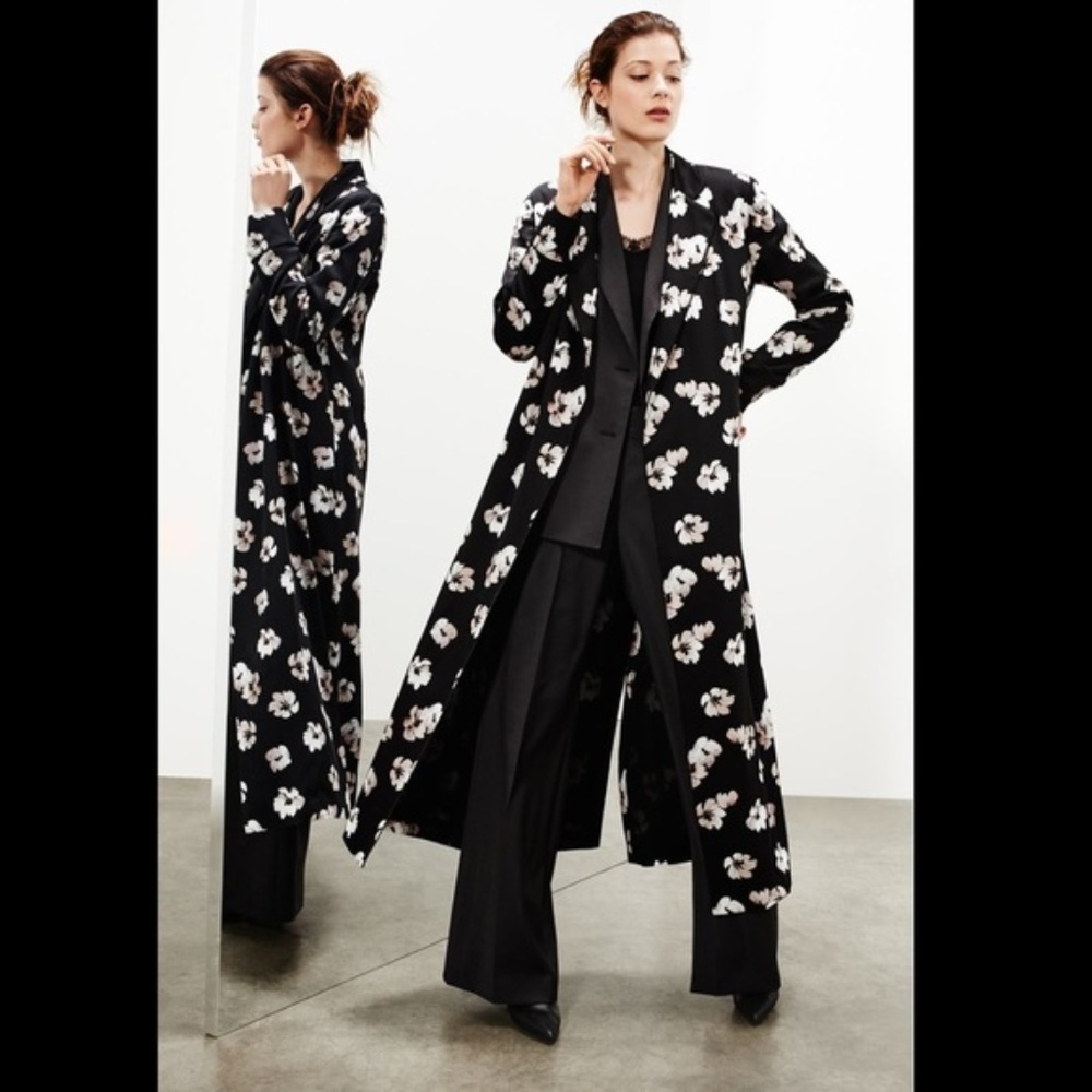 Maxi Satin Floral Blazer Coat RETAIL $1195 - Picture 2 of 7